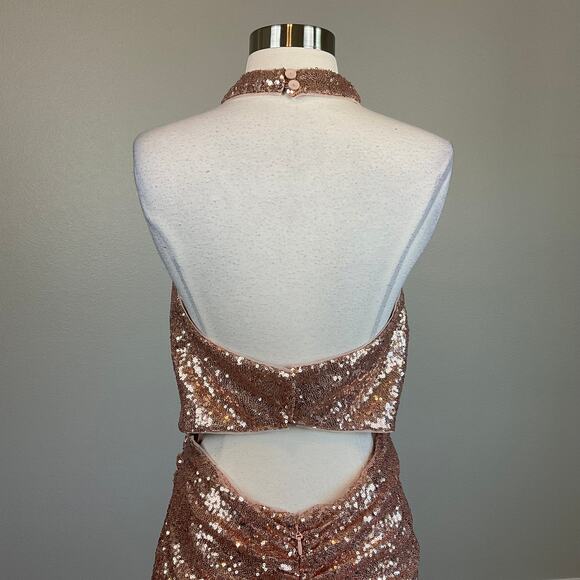 Rose Gold Sequined Backless Long Evening Gown Size 10 by AQUA Thigh Slit Formal - Picture 8 of 13